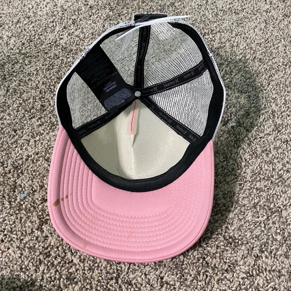 pink Hurley adjustable snap back hat with a mesh back. small stain on the bottom - Picture 5 of 5